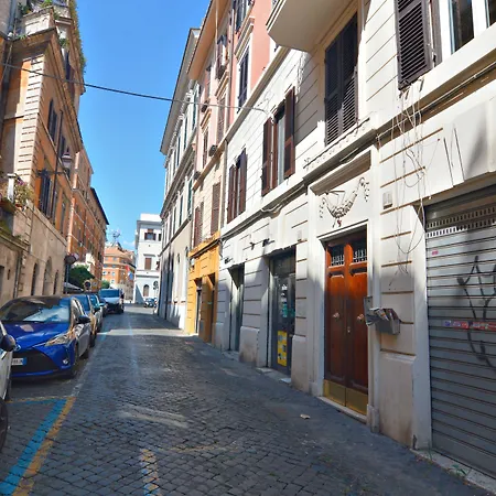 Romaresidence Trastevere Гостевой дом Рим